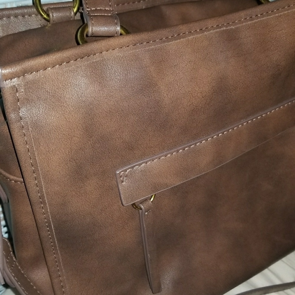 Universal Thread | Crossbody Tote - Picture 2 of 4